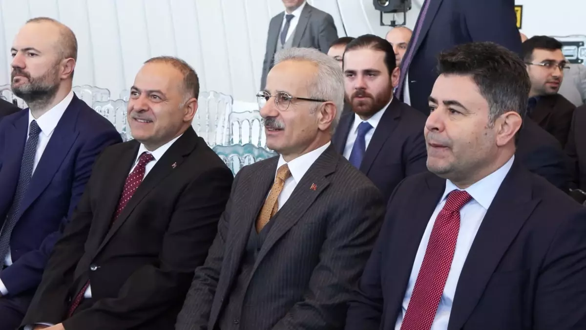 Bakan Uraloğlu: DAB+ teknolojisiyle İstanbul’a 448 yeni radyo frekansı sağlayabileceğiz